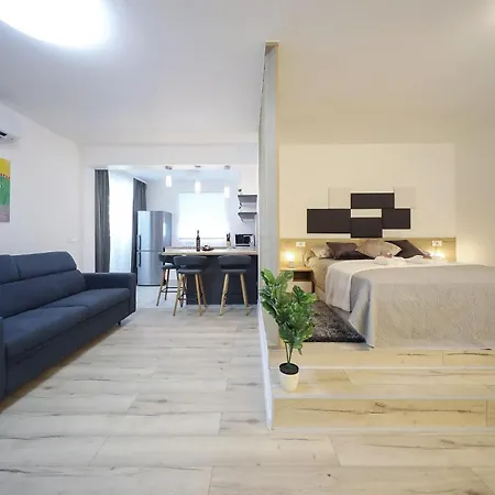 Appartement Lovely In With Wifi Zadar